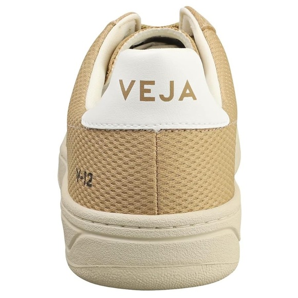 EUC/LIKE NEW VEJA V-12 VEGAN ALVEOMESH IN DUNE WHITE - SIZE 6 - Picture 5 of 16